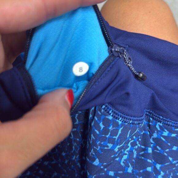 Blue Patterned Women's Athletic Skirt - Lululemon - NWOT Size 8 - Back Zipper - Picture 4 of 4